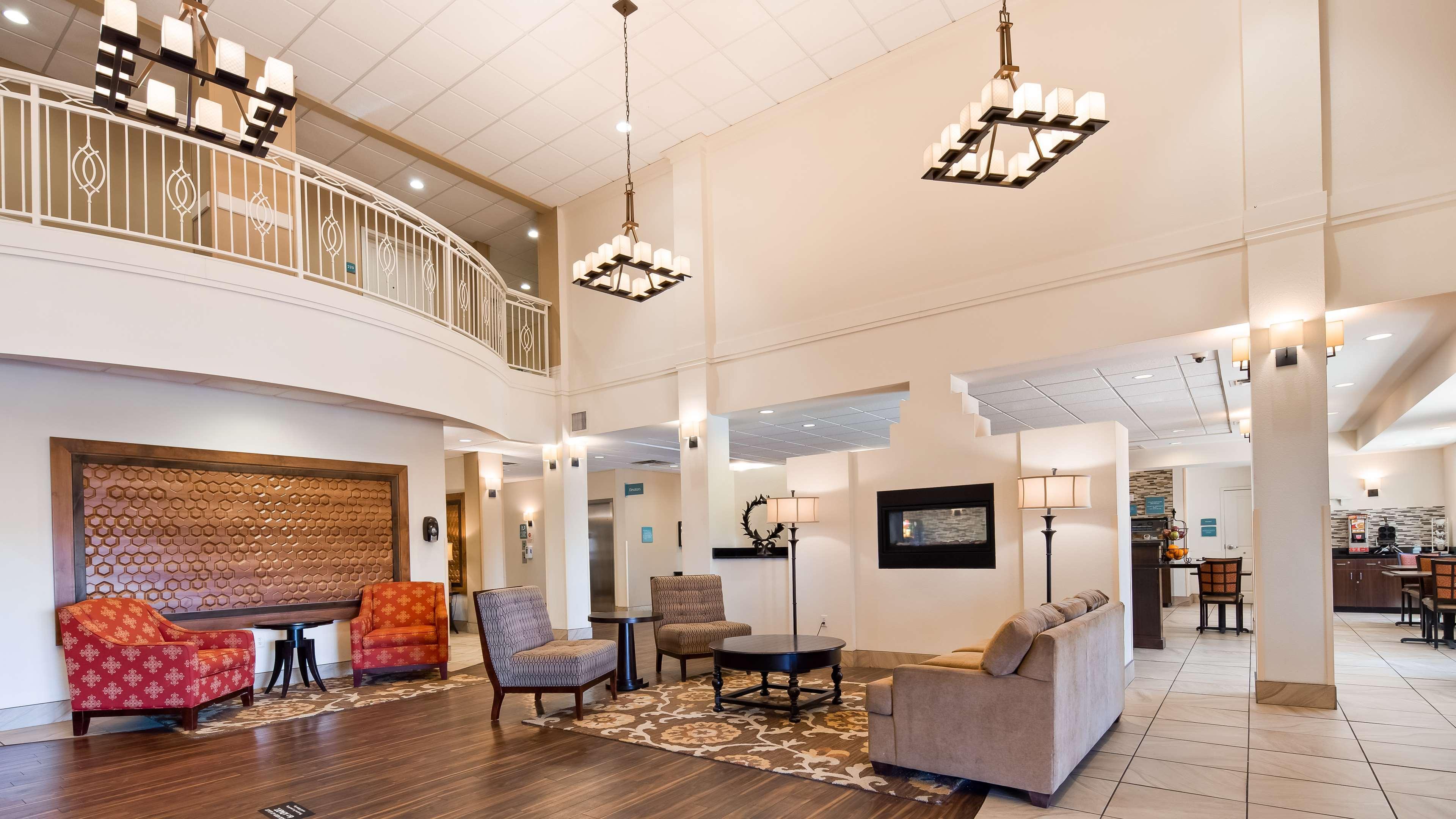 Best Western Plus Hudson Hotel & Suites Eksteriør billede